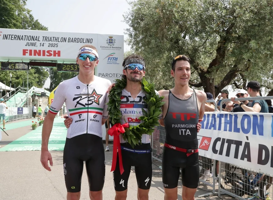 Triathlon Bardolino 2025: Sarzilla e Mercatelli dominano la 40ª edizione