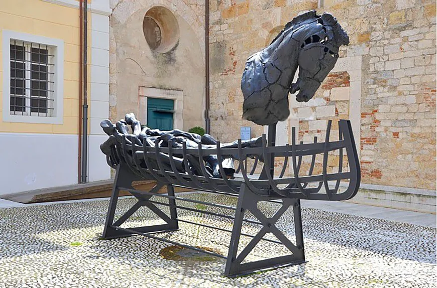 Equus Inter Lumina: la mostra di Gustavo Aceves in Sicilia