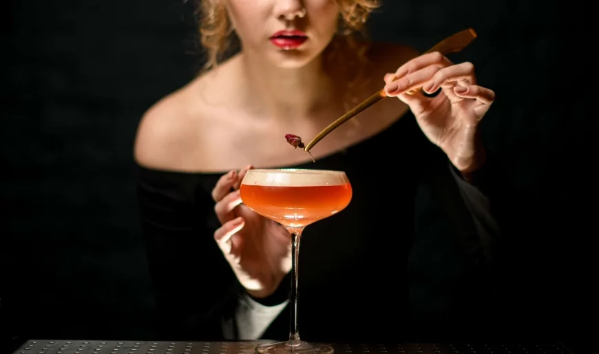 Amedia Milan: arte, suono e atmosfera con Mystic Art Cocktail