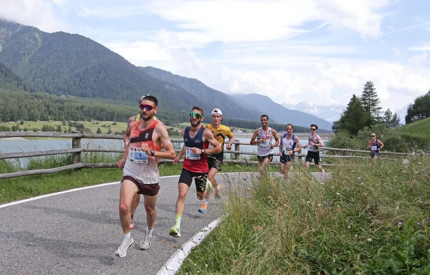 Giro Lago di Resia 2025: 3000 runner alla Night Run per la 25ª edizione