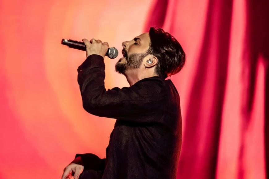 “Strigneme accussì”, su tutti i digital store il nuovo singolo di Tony Colombo