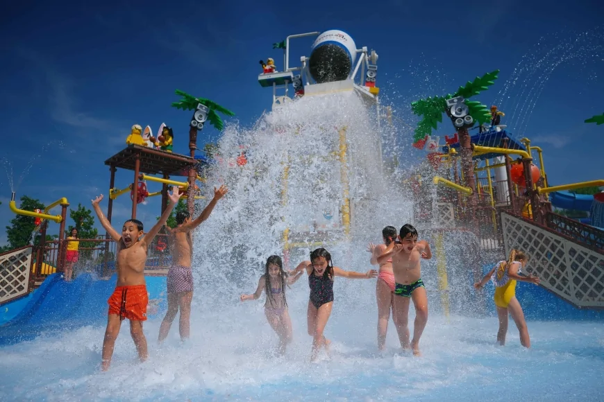 Gardaland 2025: fresco divertimento al LEGOLAND® Water Park