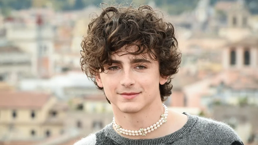 Marty Supreme: Timothée Chalamet campione di ping pong nel film di Josh Safdie
