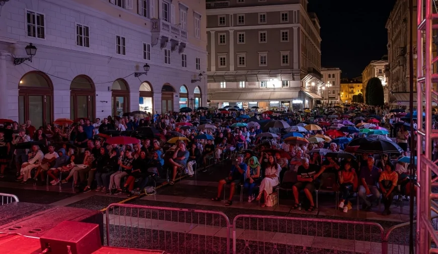 Trieste Estate: piazza e cultura a cielo aperto nel 2025