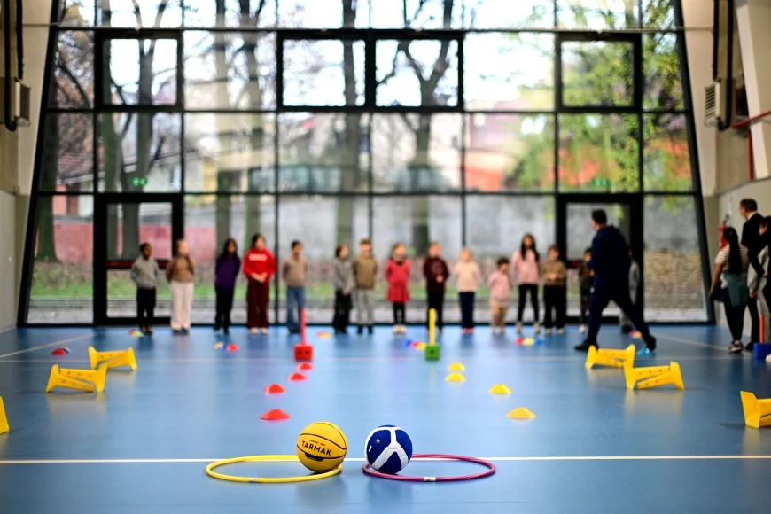 Milano, edilizia scolastica: inaugurata la nuova palestra della scuola primaria di via Console Marcello