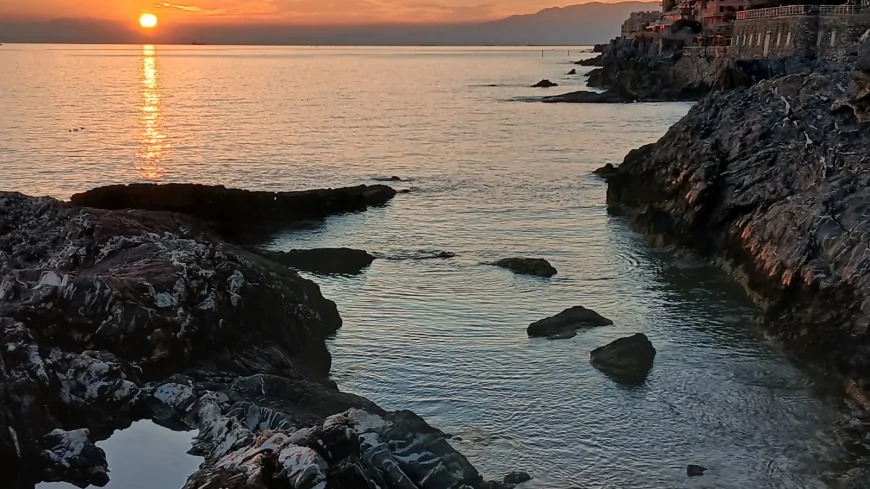 Mar Ligure sotto pressione: temperature in aumento e ondate di calore marine