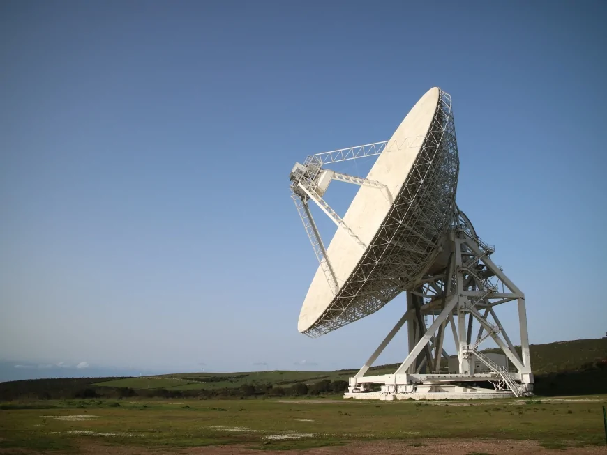 SunDish: i radiotelescopi italiani aprono la strada a previsioni più accurate dei brillamenti solari