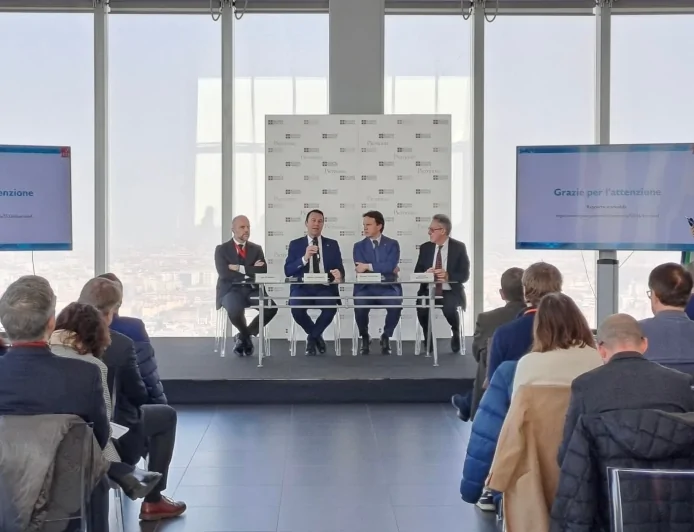 Settore aerospaziale, Piemonte: presentato il Rapporto IRES e firmata la Lettera di Intenti per la Città dell’Aerospazio