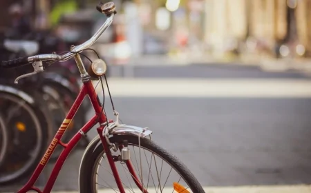 Milano, innovazione e sostenibilità: presentato il progetto Möves che ridefinisce mobilità pedonale e ciclistica