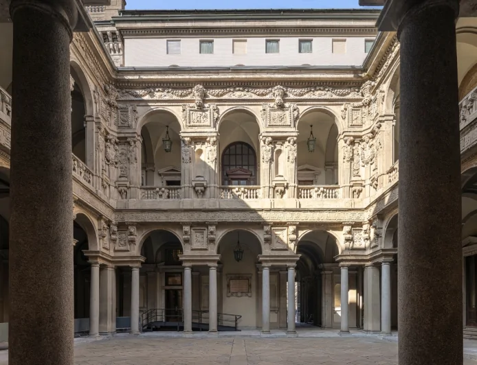 Palazzo Marino torna a splendere: completato il restauro firmato Tod’s