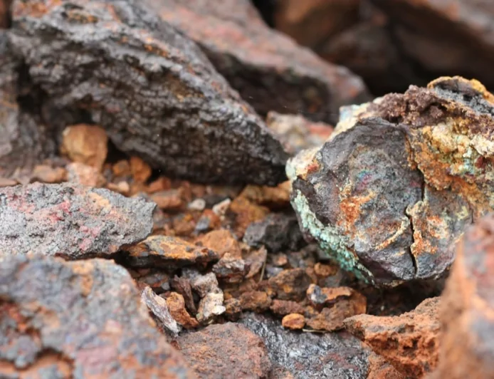 Diversificare l'approvvigionamento di materie prime critiche: la nuova piattaforma lanciata dalla Commissione Europea