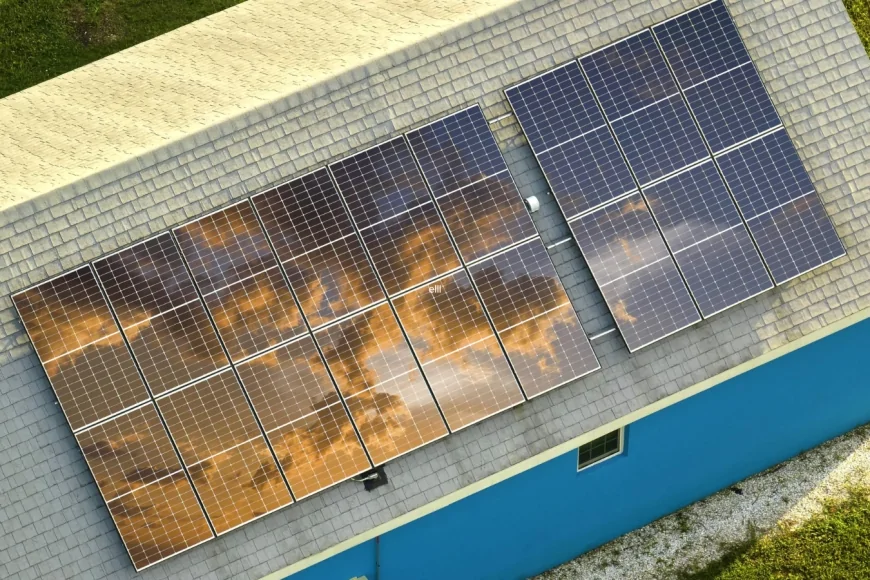 Consiglio nazionale delle ricerche: i pannelli solari raffreddano l'asfalto ma scaldano il verde