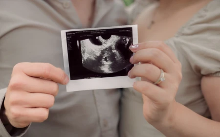 Calo della fecondità: le emergenti incertezze globali incidono in modo negativo sulla decisione di avere figli