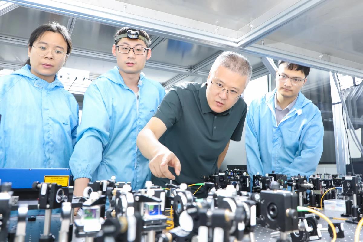 La meccanica quantistica permette al calore di fluire dal freddo al caldo 