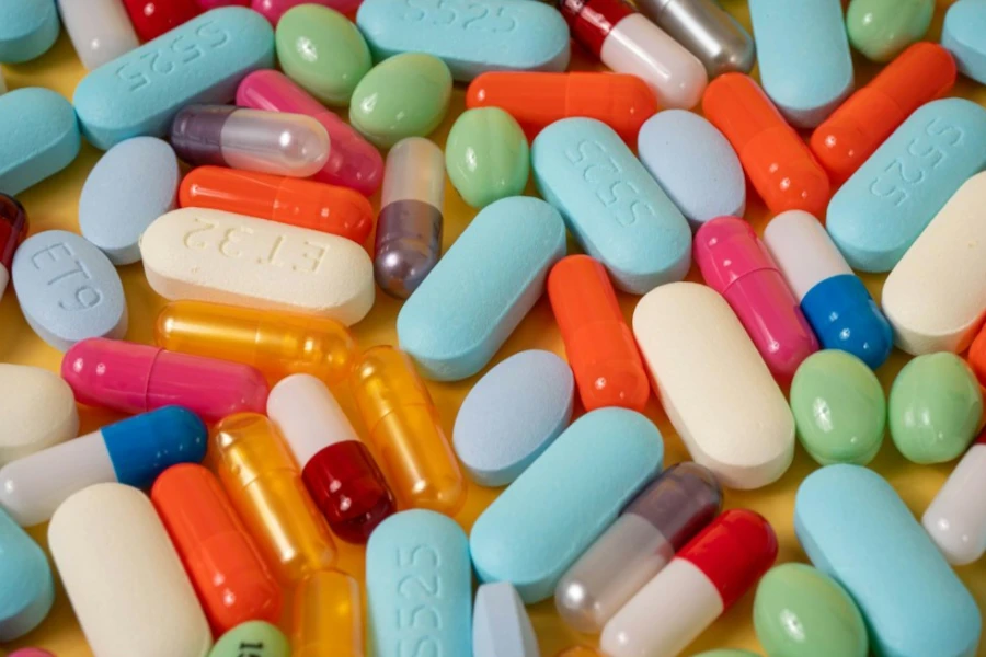 Antibiotici sempre meno efficaci e anziani senza vaccino antinfluenzale: i temi al centro del Congresso ACTA Reboot 2026